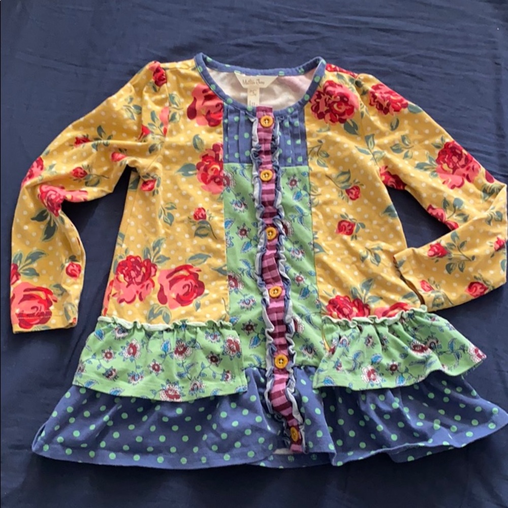 Multi patterned tunic top